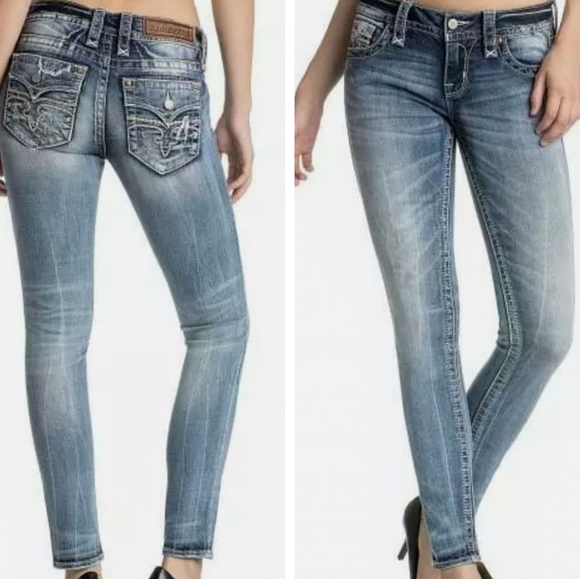 Rock Revival Denim - NWT! 🤘🎸 ROCK REVIVAL ALIVIA SKINNY JEANS SZ 32